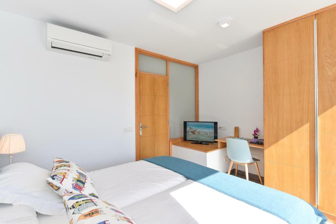 Beachfront Suites Morea Puerto Rico By Villagrancanaria Exteriör bild